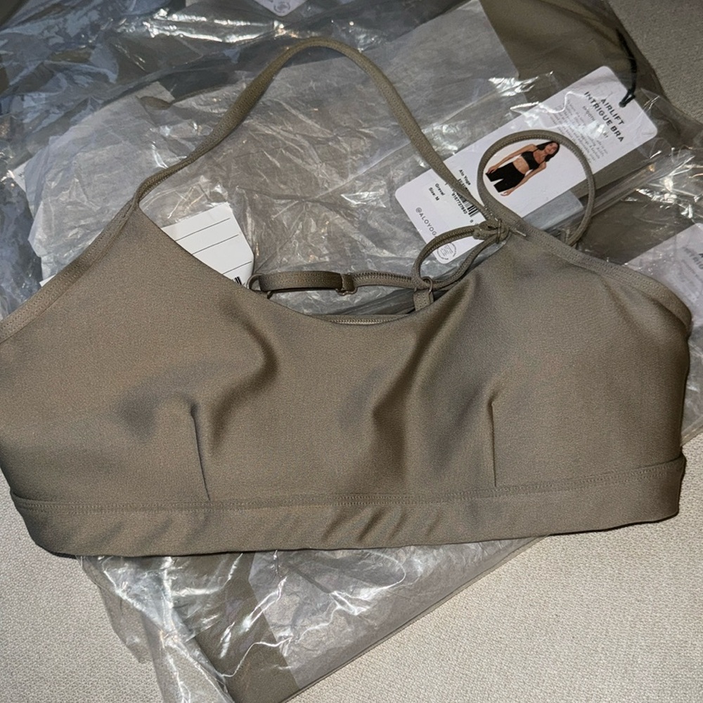 Alo Yoga Bra